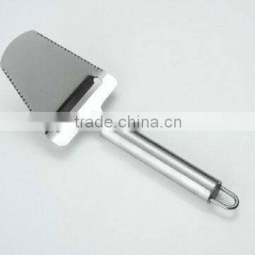 Stainless Steel Cake Server with Sprocket