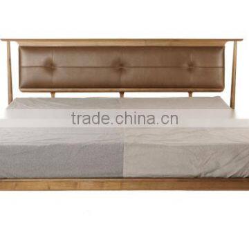 American Country Style Solid Wood King Size Bedroom Furniture Set photo-3