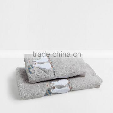 Cheap Wholesale High Quality 100 Cotton Bath Towel With Tassels