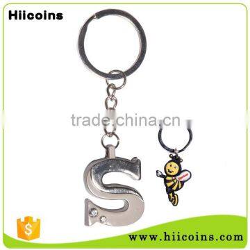 Factory Wholesale Custom Diamond Alphabet S Letter Keychain