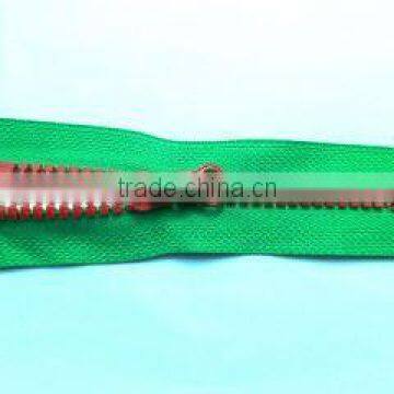 5# resin zipper different color teeth and tape zipper close end zipper with painted thumb puller auto-lock slider zipper