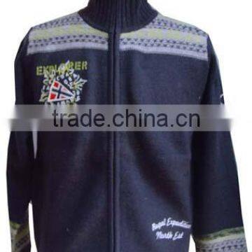hand-made embroidery Fashion men sweater
