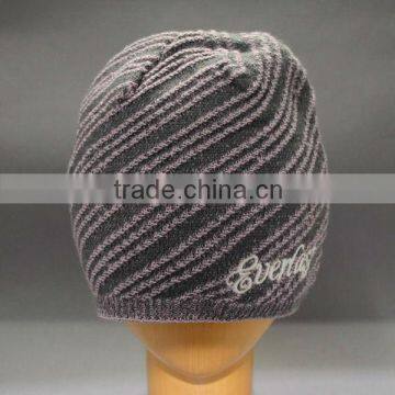 CUSTOM CHEAP EMBROIDERY TOW-SIDES KNIT WINTER HAT