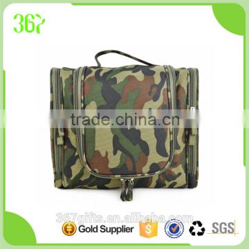 Top Quality Waterpoof 600D Polyester Camouflage Hanging Men Toilet Bag for Travelling