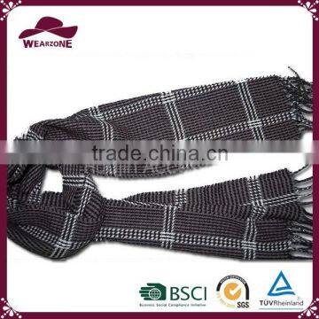 Fashionable Cashmere Scarf In Winter photo-3