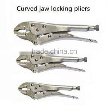 Curved jaw locking pliers