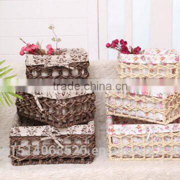 set of 3 maize husk weaved storage baskets -brown