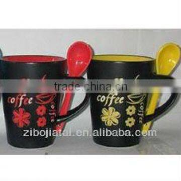 Inner Glazed Ceramic Conical Spoon Mug with Decals