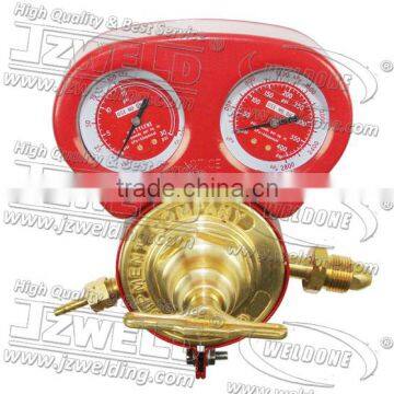 Acetylene Regulators with Gauge Guards