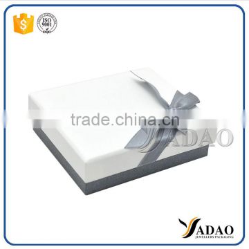 Deluxe Magnetic closure folding paper box for retail