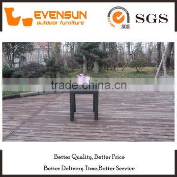 Fashion PE Rattan Table WIth Glass Top photo-2