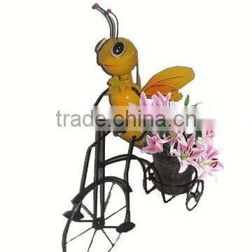 YS10401 cute bee metal iron bicycle planter made in Xiamen with size 17.5X7.5X22"