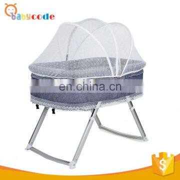 2018 OEM Factory Foldable Infant Baby Bed With Swinging Cradle photo-2