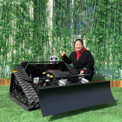 Vigorun VTLM800 Cortador de grama a controle remoto Euro 5/EPA Capaz de subir encostas excepcionais Pá de neve Ferramentas agrícolas