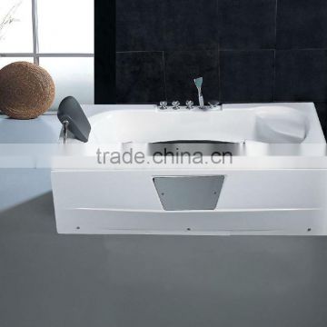 The rectangular white acrylic bathtub (G661)