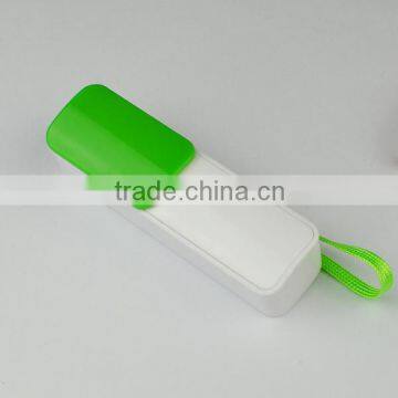 External Battery Promotion Gift power bank Ultra-thin Universal Mobile Charger USB cable with top quality 2600mah 2200mah