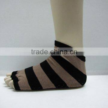 Tan/ Black Anti Slip Yoga Socks photo-4