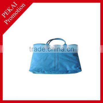 2015 well-sold non-woven fashionable womens weekend bag