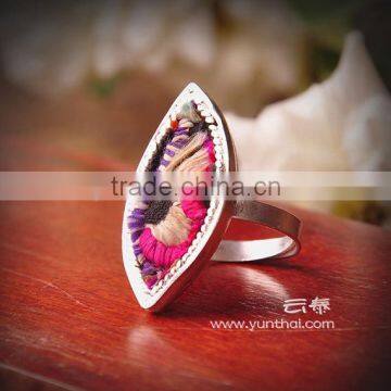 2014 Latest Designer Ring Embroidery Ring Wedding Ring photo-3
