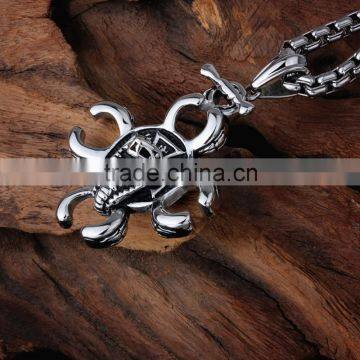 Unique Design Stainless Steel Snake Shape Charm Pendant photo-3