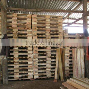 Acacia timber making pallet selecting well