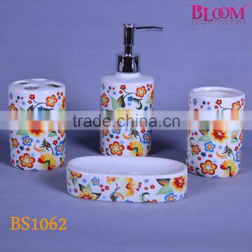 China Supplier Colorful Bathroom Accessories Set photo-4