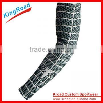 Custom Sublimation Printing Lycra Sleeve Compression Arm Warmers for Men photo-2