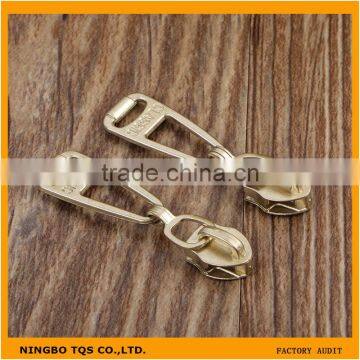 Fashion Custom Logo Zipper Pullers For Bag