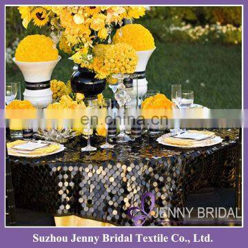 TL018A Large round sequin table overlay black