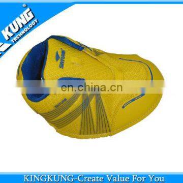 2014 Newest Style Men Soccer shoes uppers