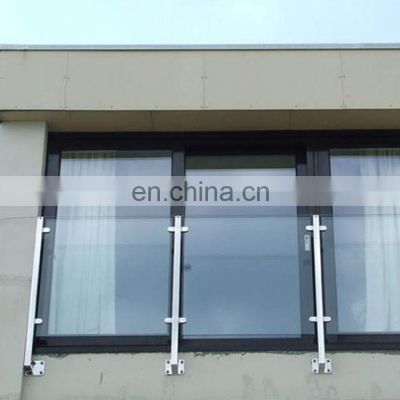 Villa exterior frameless glass balcony loft railing