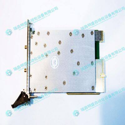 NI PXI-5652 Signal Generator Module