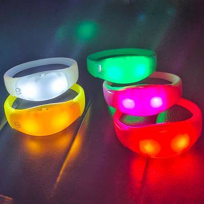 Christmas LED Flashing Wristband Custom LOGO Glow in Dark Sound Sensor LED Silicone Bracelet