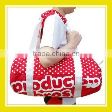 2016 Casual Bros Red White Dots Nylon Zippered Waterproof Barrel Duffel Sport Shoulder Bag