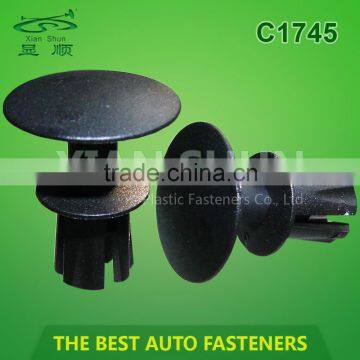 Auto Panel Clips / Auto Plastic Clips Car Fasteners / Car Riveting