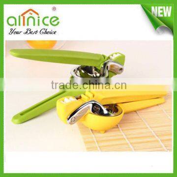 plastic hand juicer /plastic citrus juicer / small plastic juicer