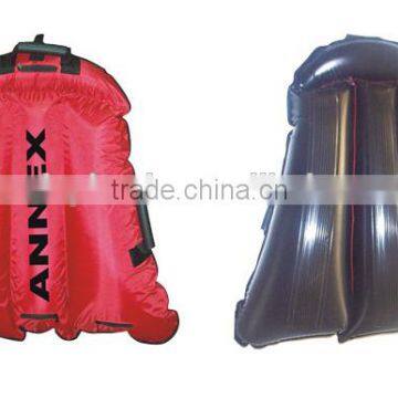 Inflatable snow skiing tube with cloth cover