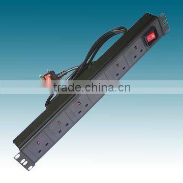 PDU 19'' UK 6 Way