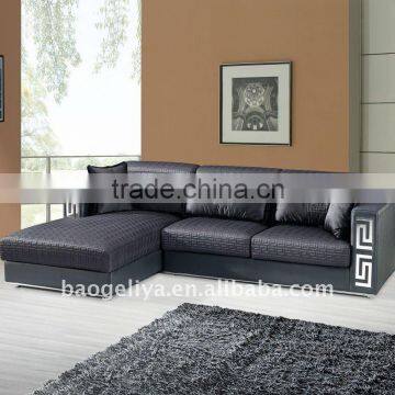 Modern leather sofa A013