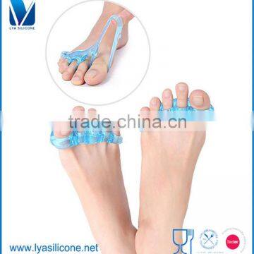 China Factory Novelty Gel Bunion Protectors Toe Separators Straighters Spreaders Correctors