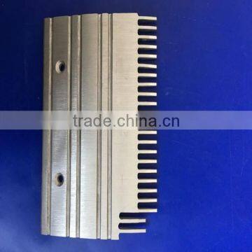 Escalator Comb Plate GAA453BM, Aluminum