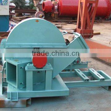 Industrial diesel engine wood chipper machine