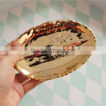 Table top decorative small ceremic golden leaf tray