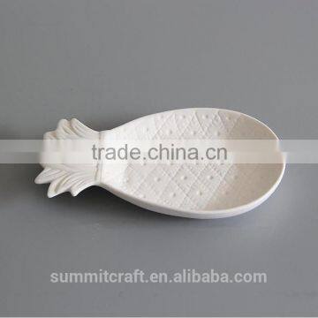 Table Decoration Ceremic Golden and White Pineapple Tray photo-4