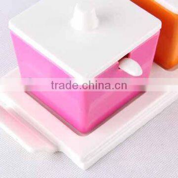 New Design Hot Selling Plastic Cruet Set photo-3