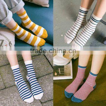 zm53124a 2017 socks wholesale women fancy socks with colourful fashion pattern