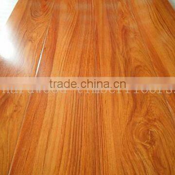 Eco-friendly Laminate Flooring Made In China 12mm photo-3
