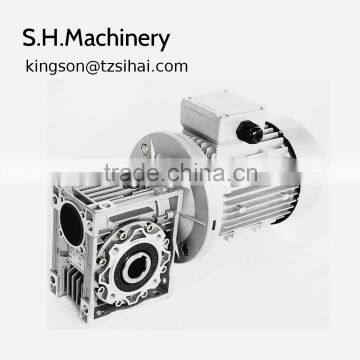 Stable worm gearbox for textile industries