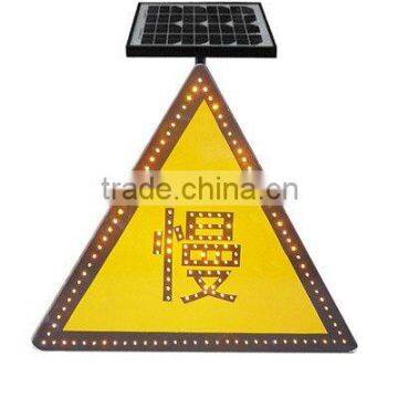 Solar Traffic Signal Light