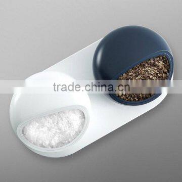 Plastic White Black Seasoning Pot Pepper Salt Containers Rotable Condiment Cans Kitchen Tools